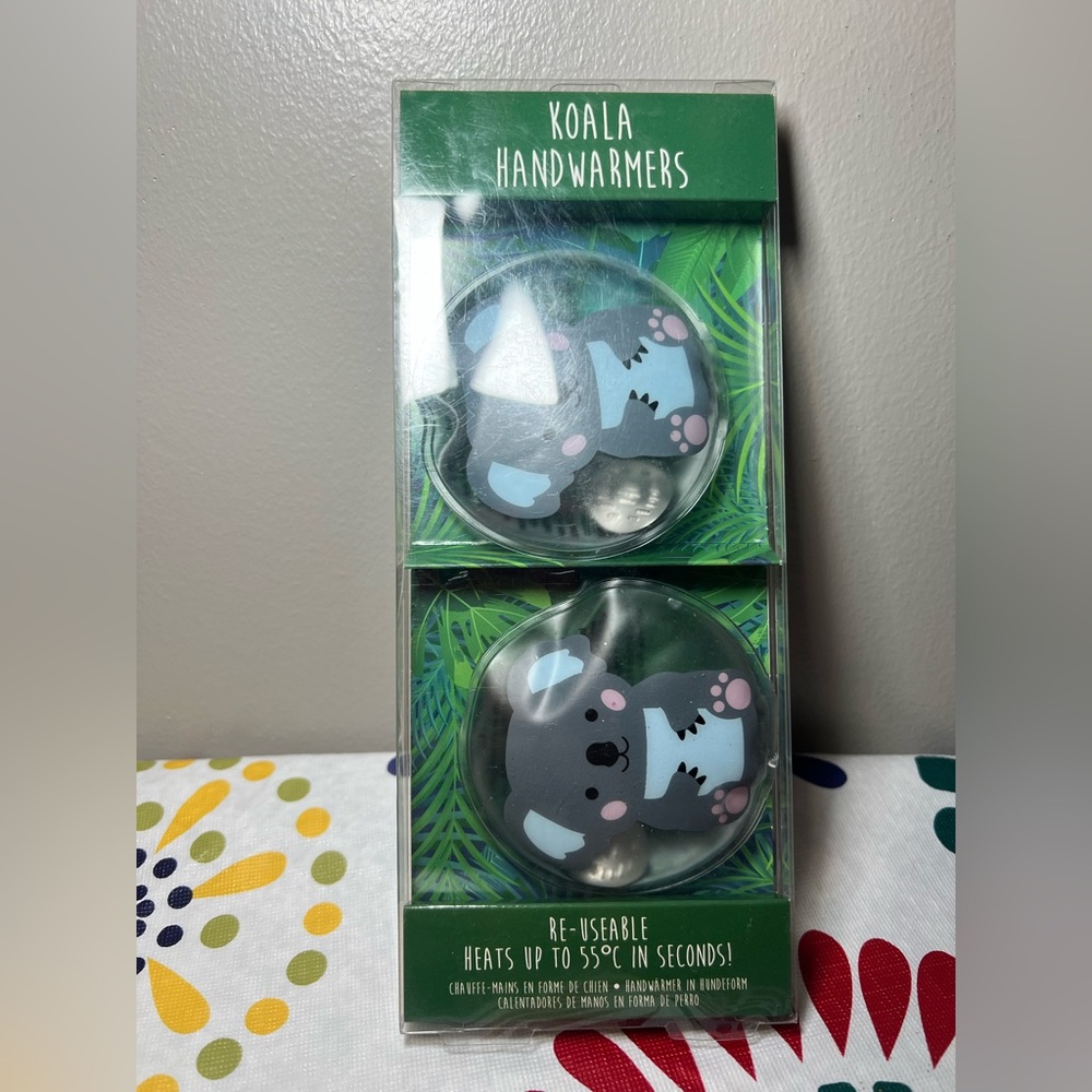 NWT  Koala Handwarmers